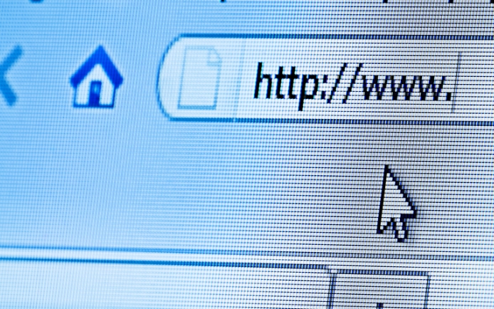 Rusia introduce amenzi pentru accesarea conținutului extremist online