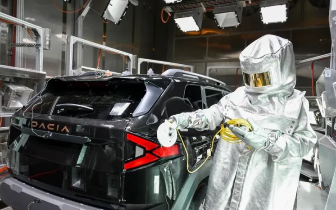 Laboratorul secret al Dacia: unde mașinile sunt supuse testelor extreme